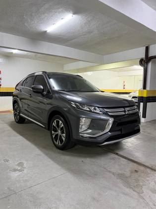 MITSUBISHI ECLIPSE CROSS 1.5 MIVEC TURBO GASOLINA HPE-S S-AWC CVT MITSUBISHI ECLIPSE CROSS 1.5 MIVEC TURBO GASOLINA HPE-S S-AWC CVT